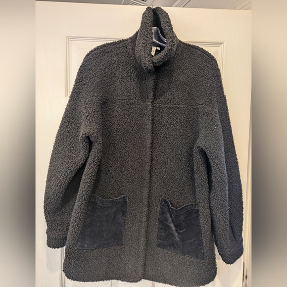 & Other Stories Black Teddy Jacket with Corduroy Pockets - Picture 3 of 12